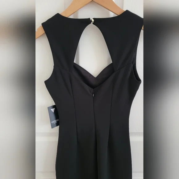 NWT GUESS Scuba Crepe Sweetheart Neck Sheath Dress, Size 0 - Picture 10 of 14